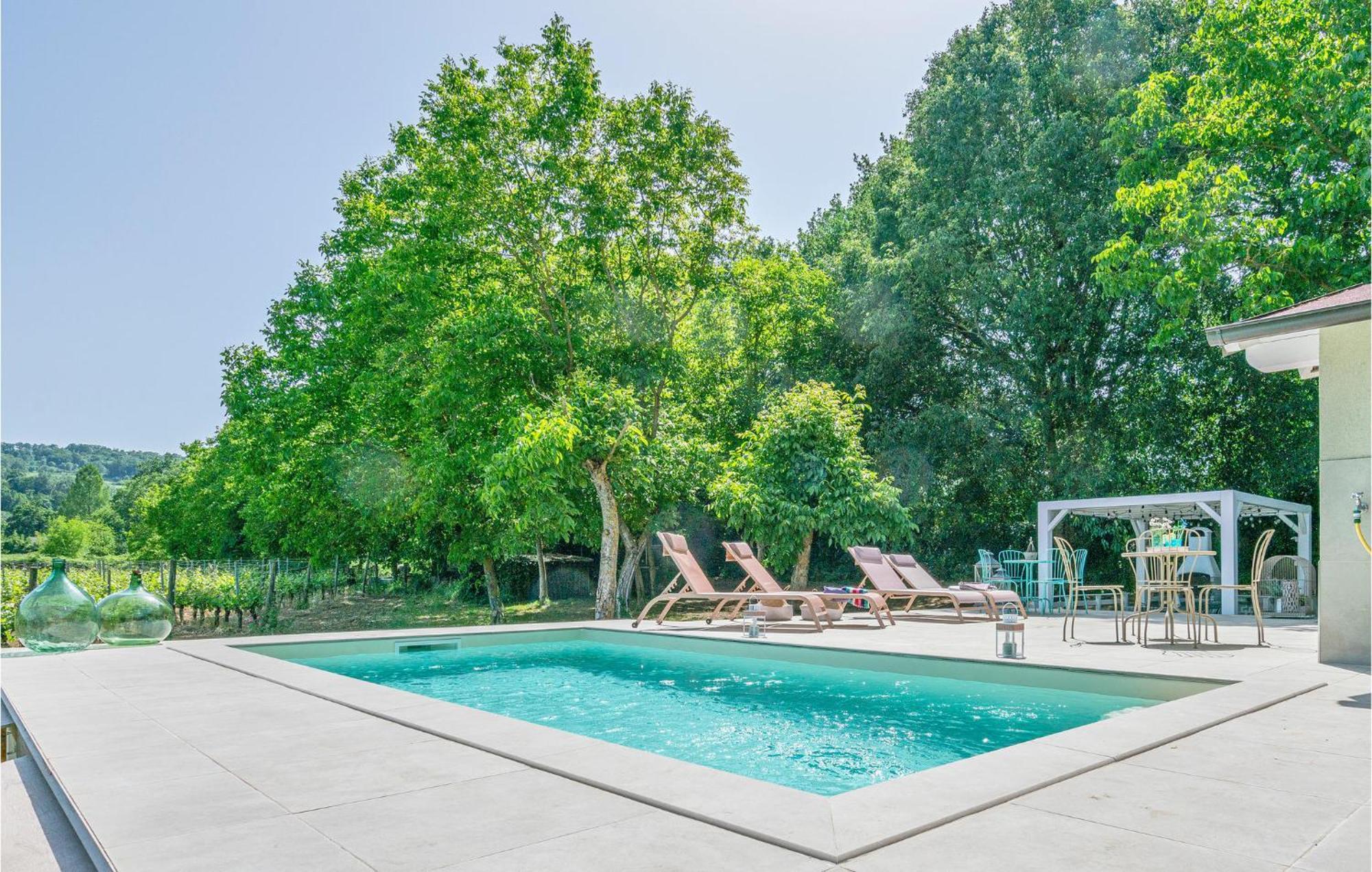 Nice home in Orte with Outdoor swimming pool, Internet&2 Bedrooms Buitenkant foto